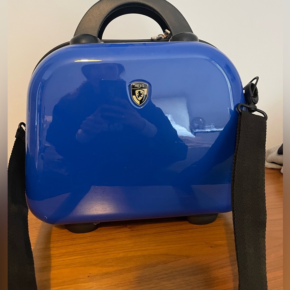 Heys Toiletry Case